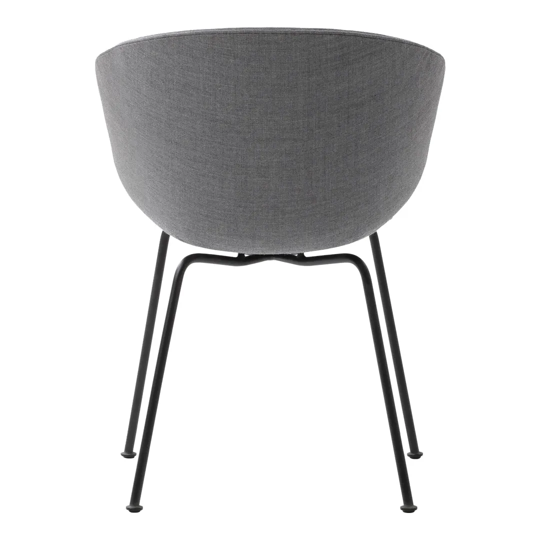 Mono V2 Armchair w/ Cover