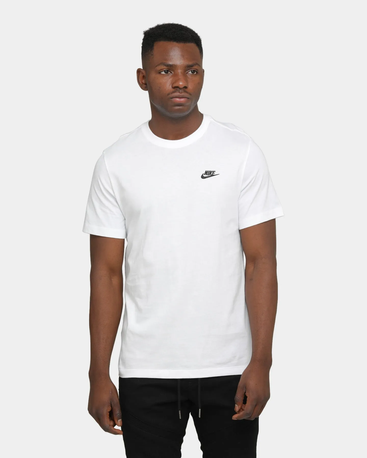 Nike Men's Nike Sportswear Club Short Sleeve T-Shirt White/Black