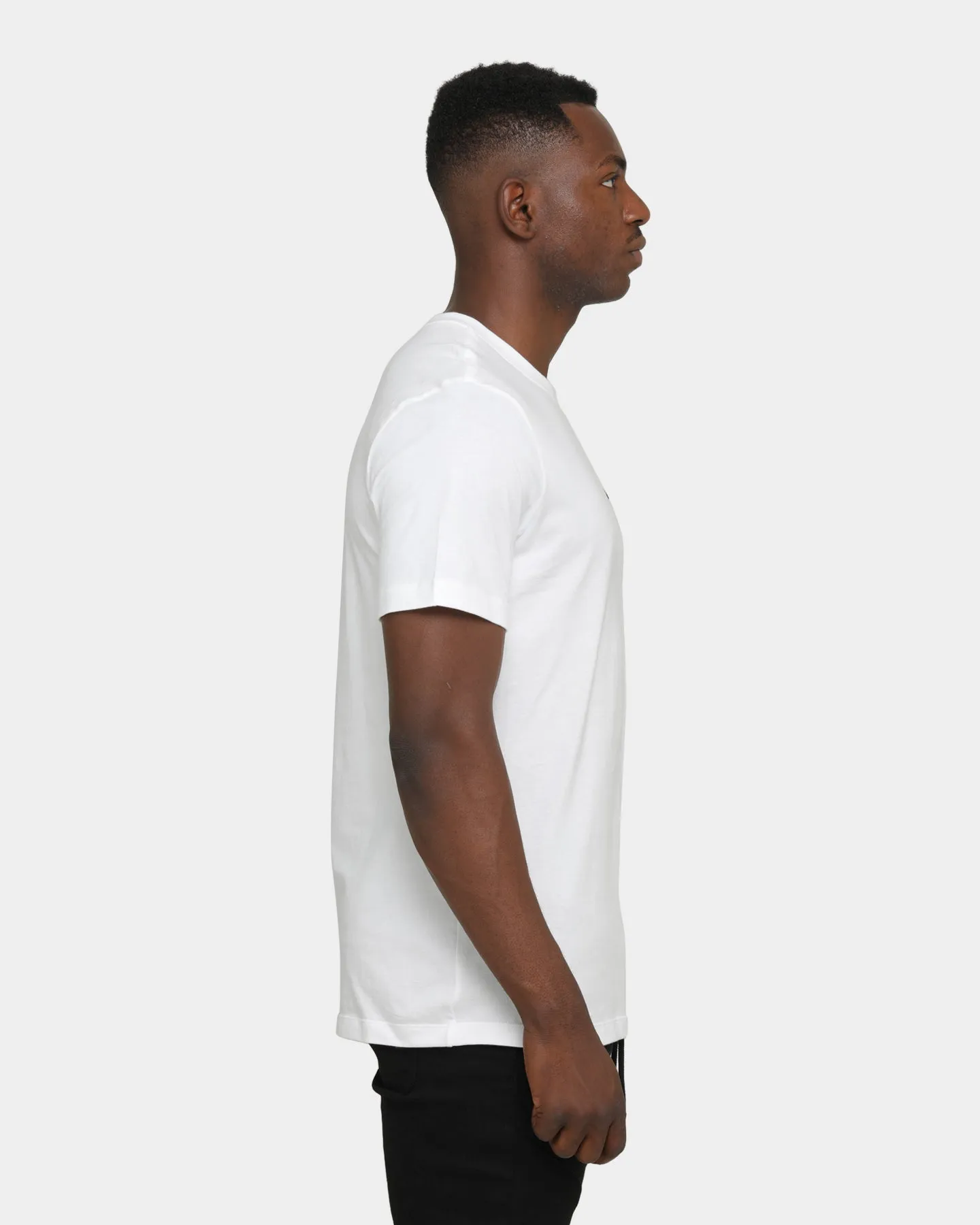 Nike Men's Nike Sportswear Club Short Sleeve T-Shirt White/Black