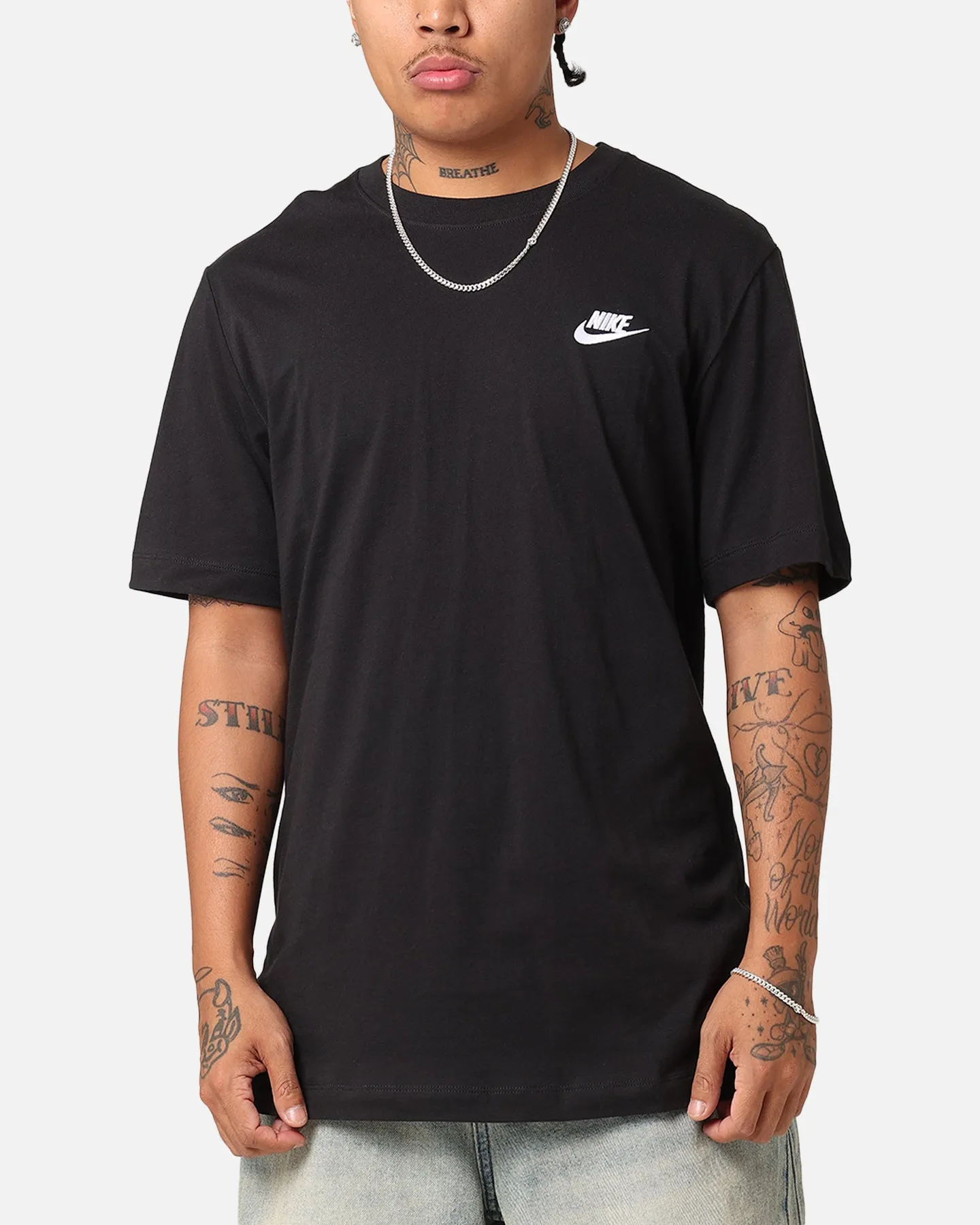 Nike Sportswear Club T-Shirt Black/White