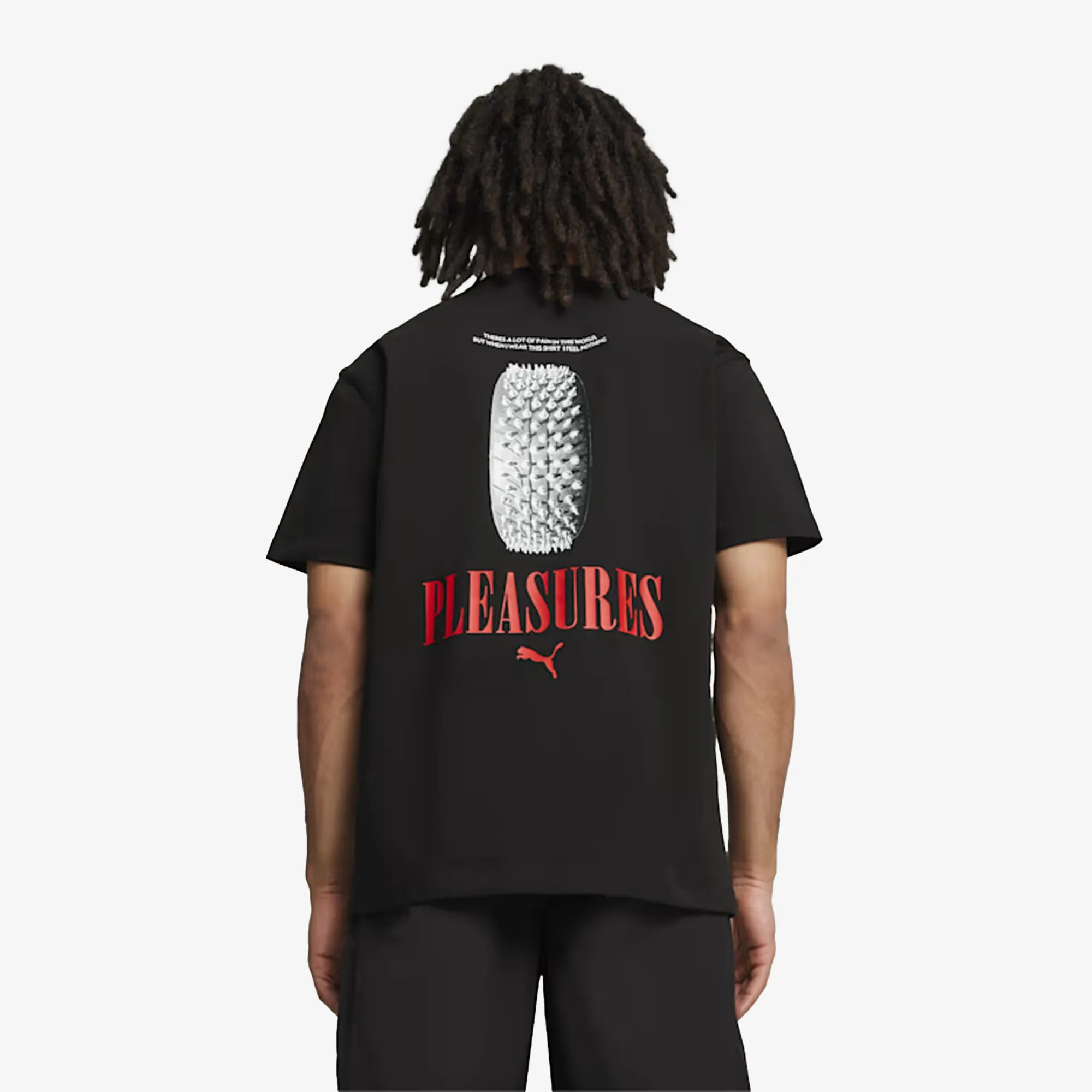 Puma | x PLEASURES GRAPHIC TEE  { BLACK