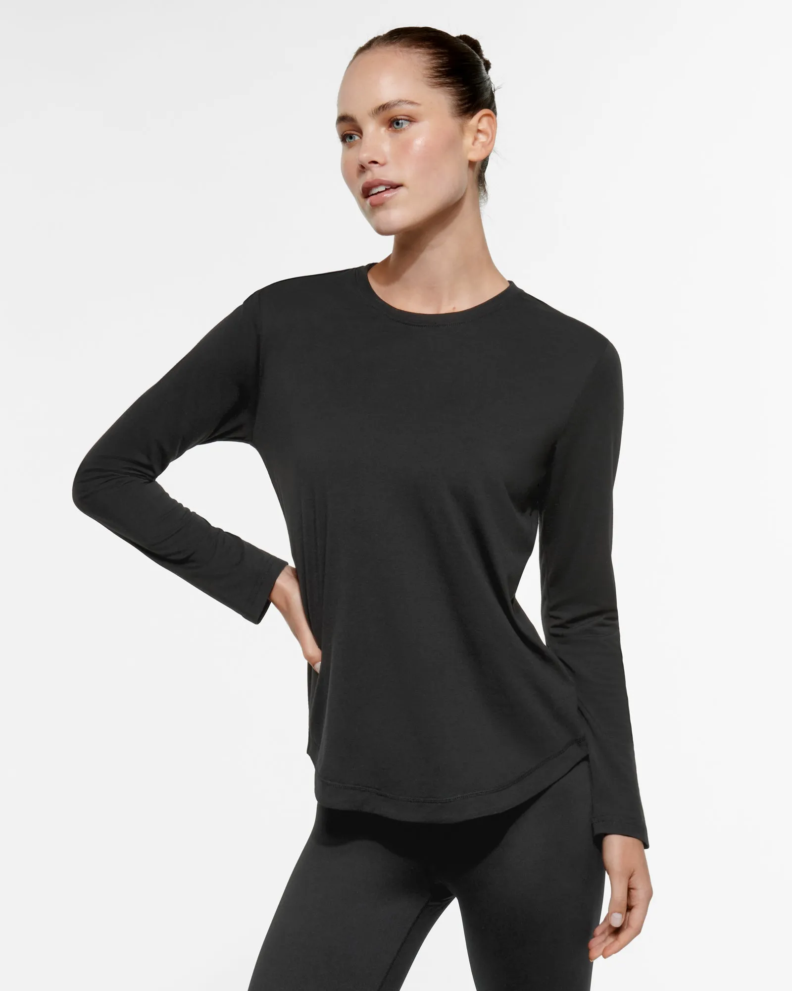 STAPLE RUN LONG SLEEVE TOP BLACK